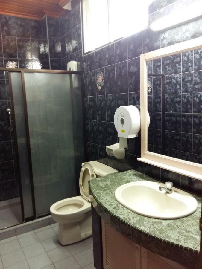 Apartament Harrington Court Kota Kinabalu Zewnętrze zdjęcie